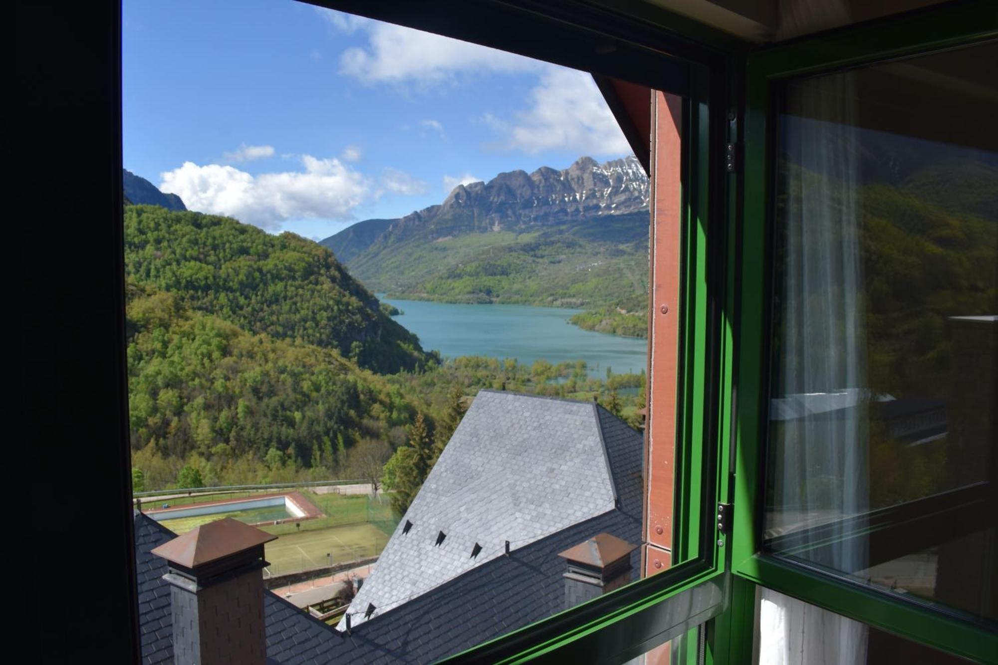 Argualas Triplex Con Piscina Panticosa Buitenkant foto